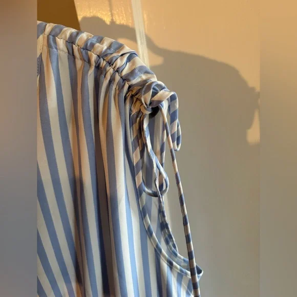 Striped Drawstring Shirred Dolman Sleeve Dress - Picture 4 of 4